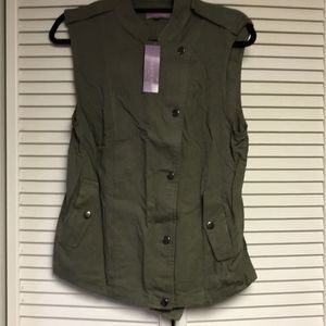 Harper - Green vest - large - new